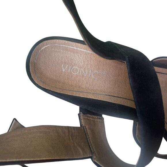 NWOT! VIONIC Blaire Heeled Black Suede Sandal - Size 10 - Picture 13 of 16